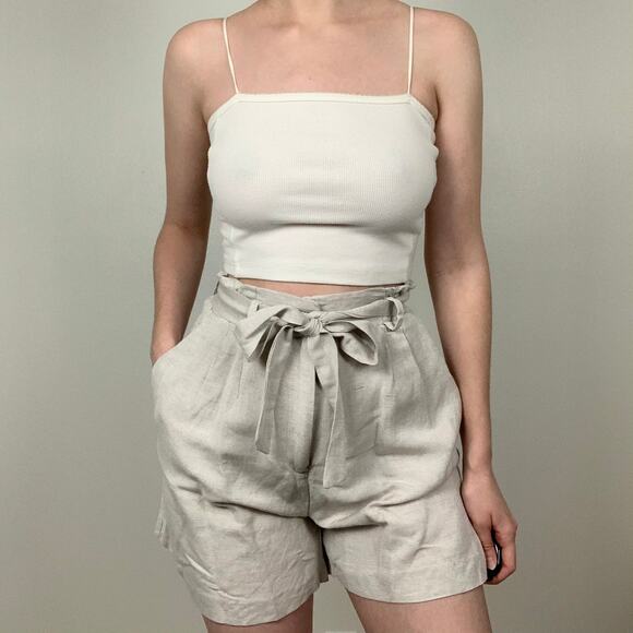 H&M Beige Linen Paperbag Belted Shorts - Picture 1 of 8